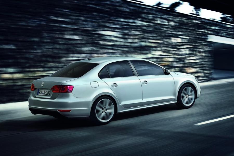  Volkswagen Jetta 2011 года  (EU) (фото 6 из 6)